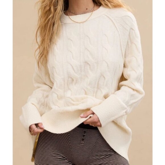 Aerie Cable Knit Crewneck Chunky Knit Sweater Ivory Cream Women’s Size Small - Picture 1 of 7